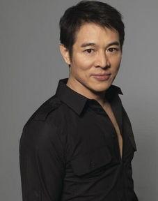 李连杰简历及个人资料,武术巨星的国际传奇与慈善人生